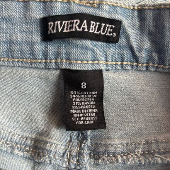 Women's Light Blue Jeans - Picture 3 of 4